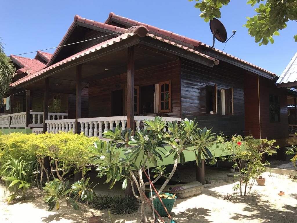 No Name Bungalow Haad Yao Exterior photo