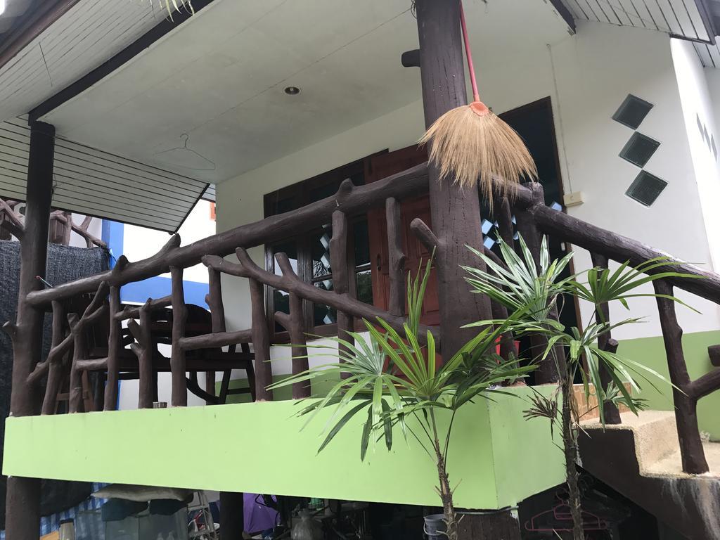 No Name Bungalow Haad Yao Exterior photo